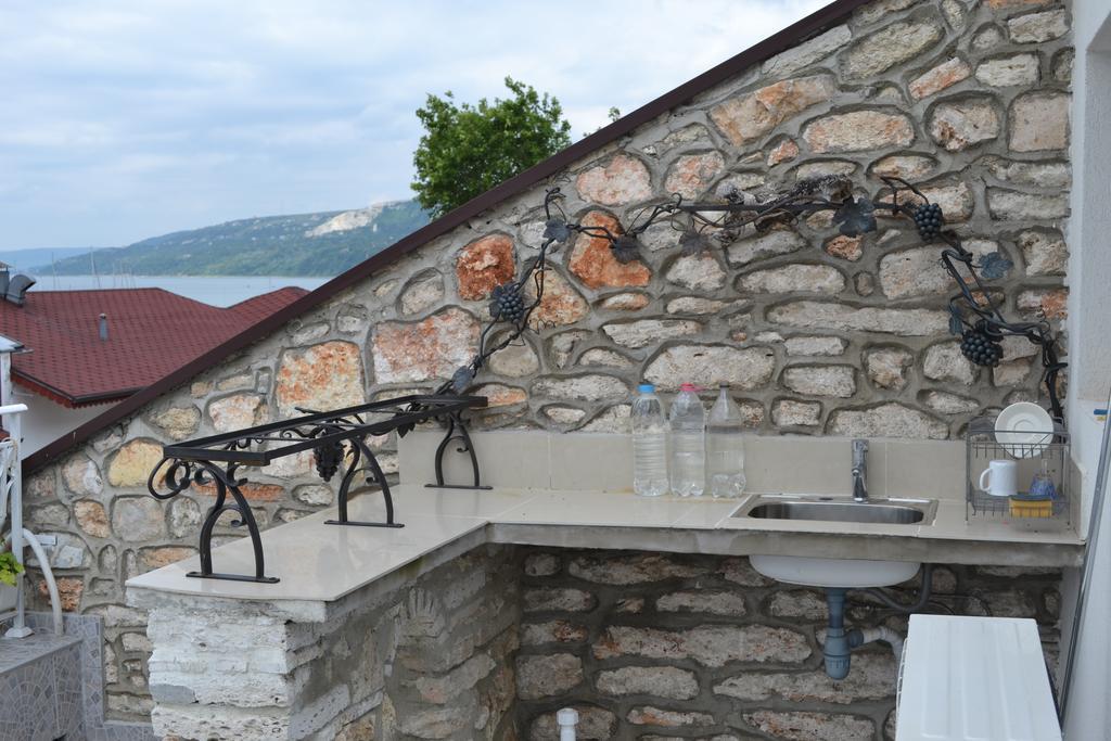 Family Hotel Magnolia Balcic Exterior foto